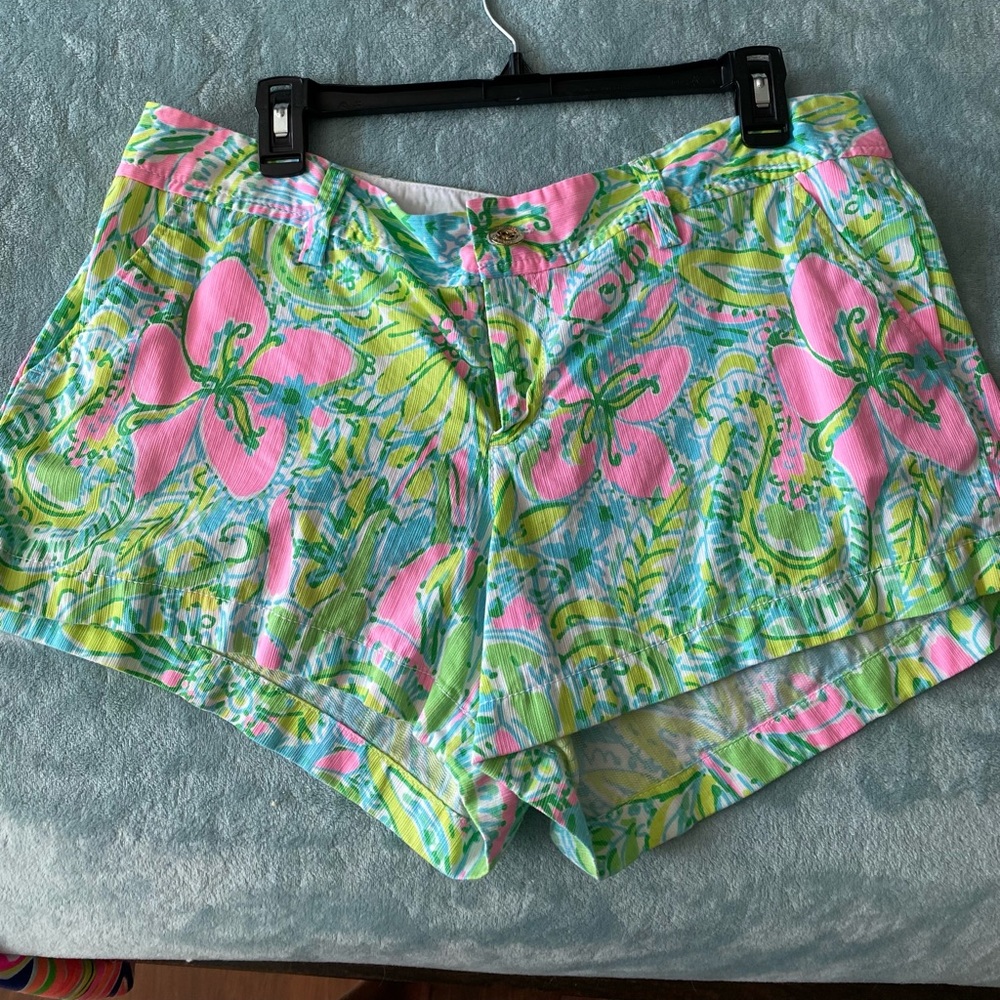 Lilly Pulitzer shorts 3” inseam